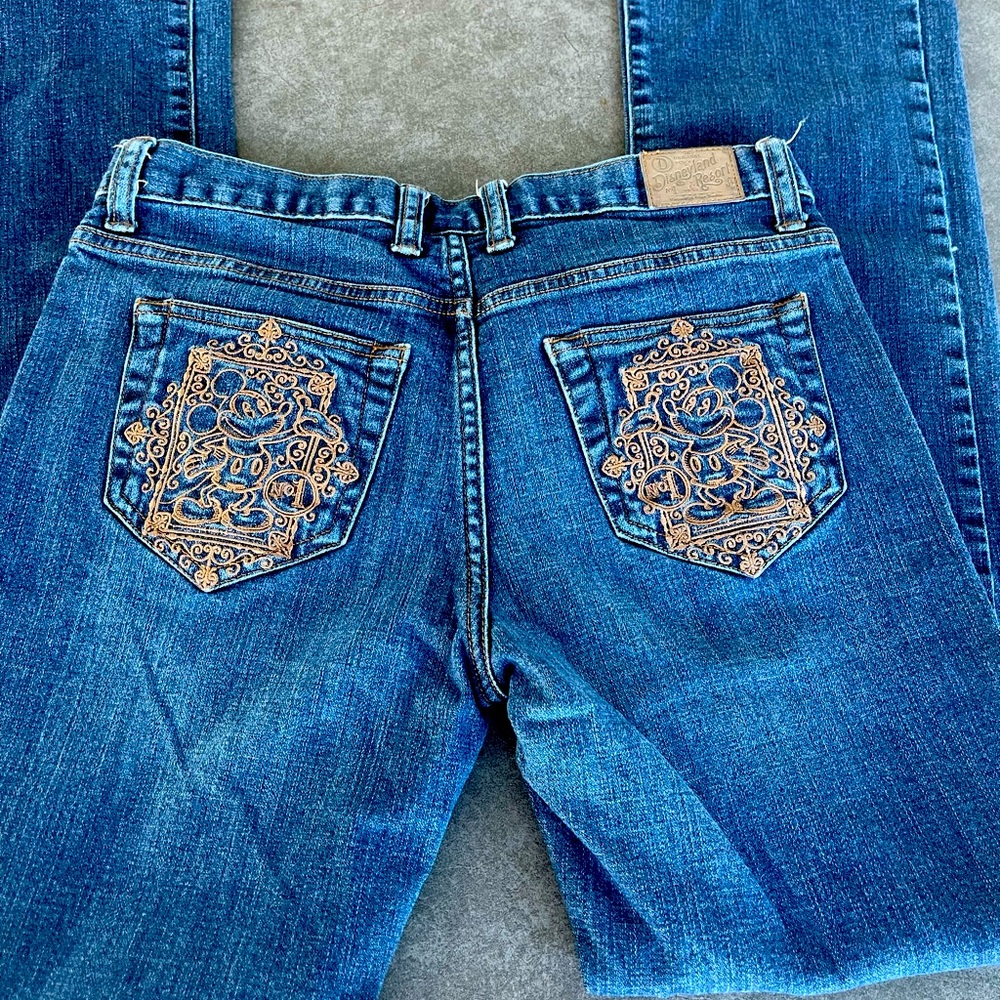 Disney jeans excellent preowned condition.